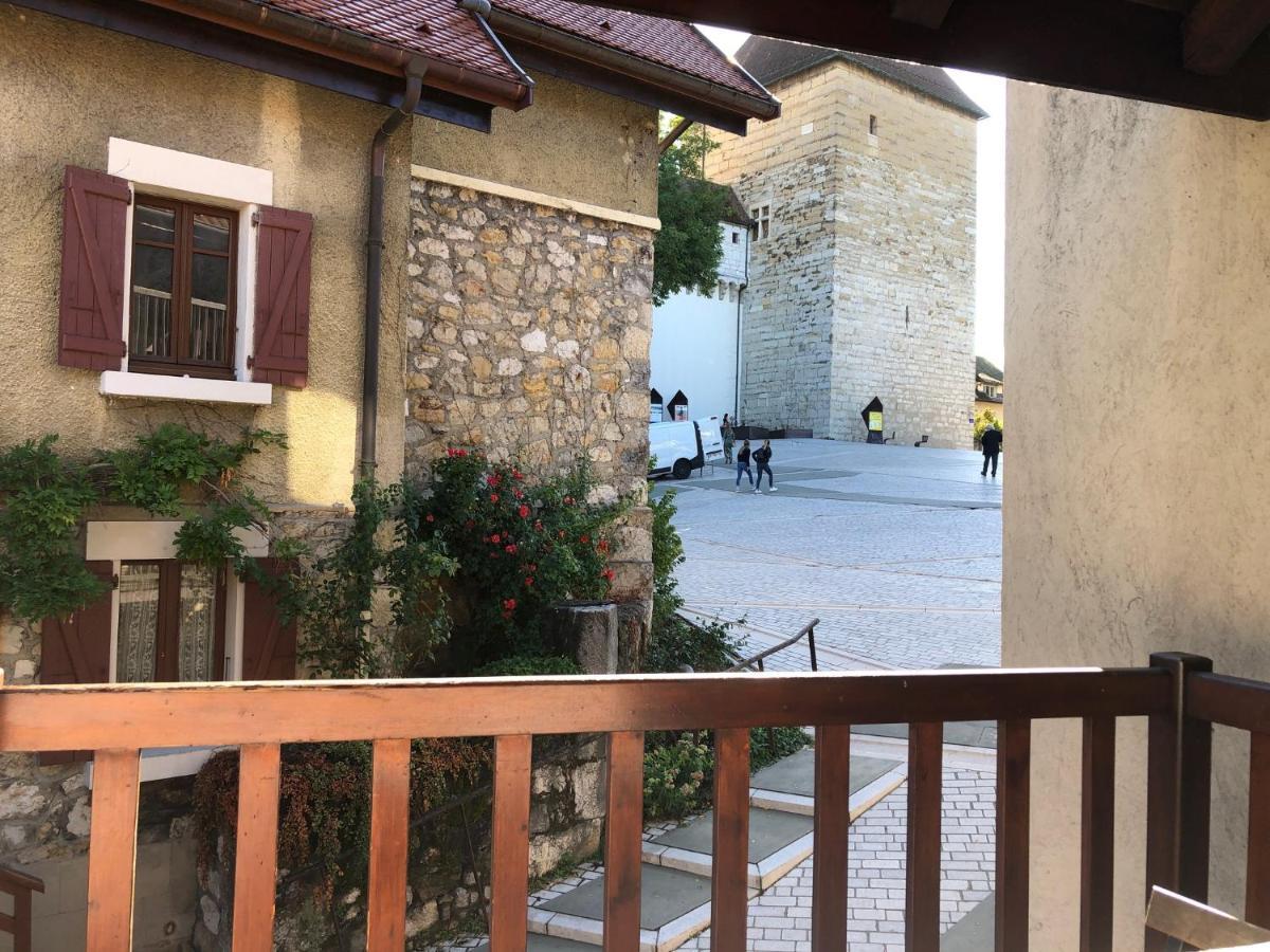 Appartement Dans La Vieille Ville, En Face Du Chateau Annecy Exteriör bild